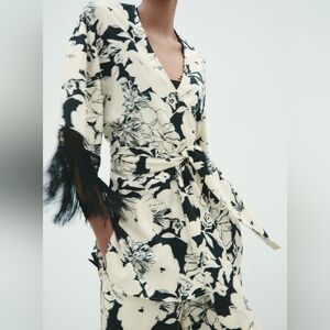 Zara fringed  printed jacket black ecru size ML NWT